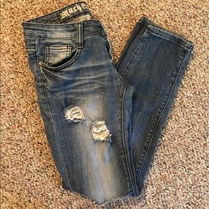 Distressed Skinny Jeans size 26